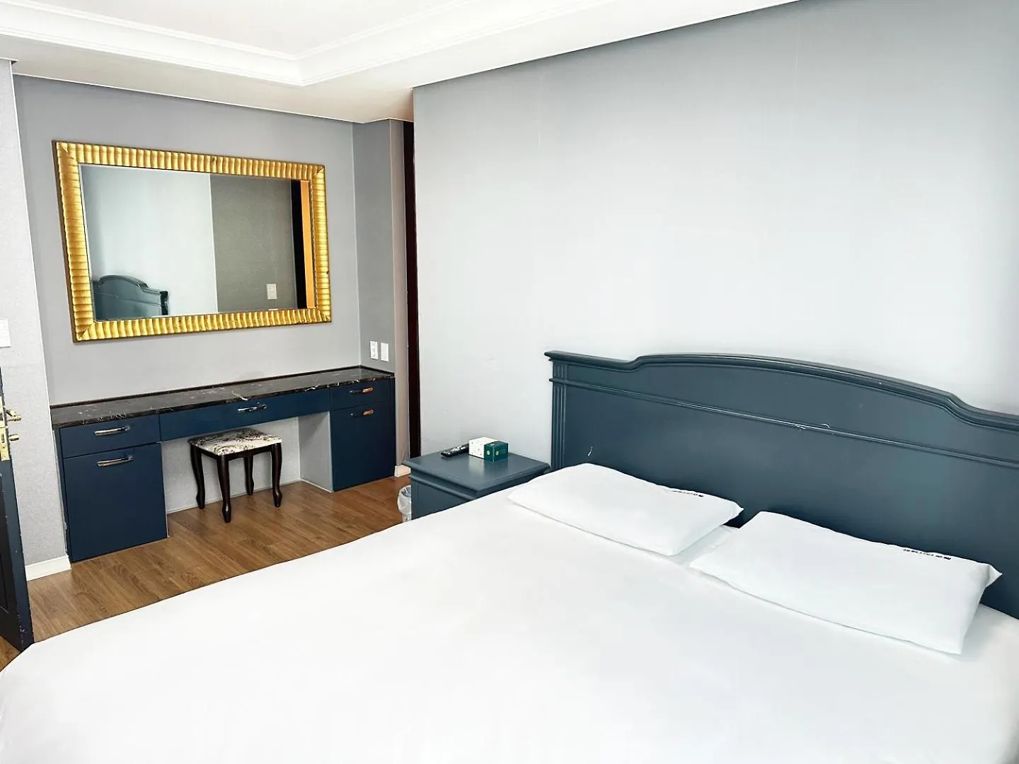 Centum City Hotel Busan 0*,