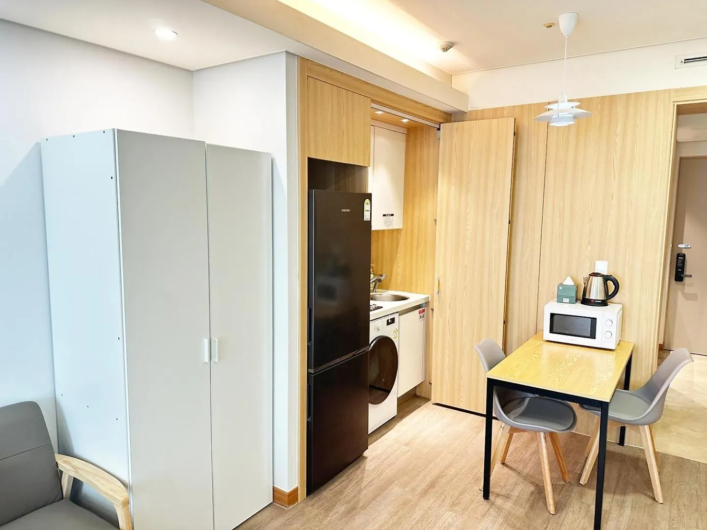Centum City Hotel Busan 0*,  South Korea